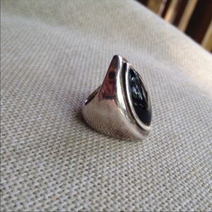 Vintage sterling silver onyx ring